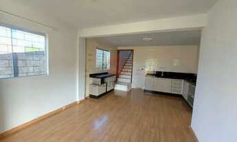 Imagem: Casa com terreno amplo, em Jardim Rondinha