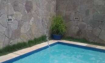 Imagem 5: Espaço para pequenos eventos no Janga com piscina e churrasqueira