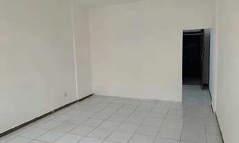 Imagem: Sala comercial de 33m2, no Ed. Almirante