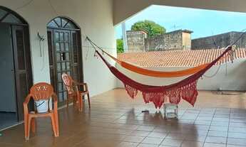 Imagem 5: Duplex Amplo com 6 Quartos, Piscina, Garagem para 16 Carros e Excelente Potencial Comercia