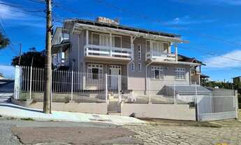 Imagem 3: Casa em Capoeiras 04 quatro sendo duas suites com área de 320 m2