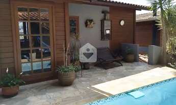 Imagem: Casa para venda com 6 quartos, 620m²