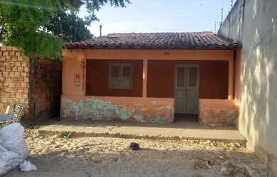 Imagem 2: Casa no centro da cidade de Barreirinhas