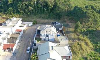 Imagem 5: Casa de Alvenaria - Venda - 02 dormitórios - 260m2 - Semi Mobiliada - Piscina - Rua Rafael