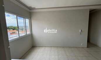 Imagem 2: Apartamento com 2 quartos, disponível para locação no bairro Santa Mônica em Uberlândia-MG