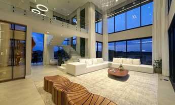 Imagem 7: Casa de alto padrão à venda no Condomínio Porto Laranjeiras Piracaia/SP