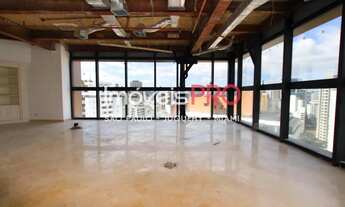 Imagem 3: Cobertura com Heliponto, vista espetacular, parede de vidro do piso ao teto