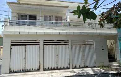 Imagem: Casa à venda em rua pública, CRUZ DAS