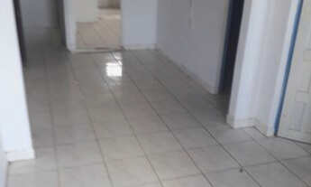 Imagem 5: Aluga casa no clima bom 2 .incluso água 320 zap