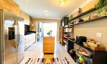 Imagem 6: SOBRADO TRIPLEX NO BAIRRO ARIRIBÁ