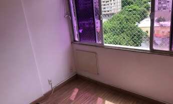 Imagem 7: Apartamento para venda possui 43 metros quadrados com 1 quarto em Laranjeiras - Rio de Jan
