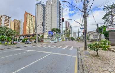 Imagem 2: Apartamento para venda com 90 metros quadrados com 3 quartos em Alto da Glória - Curitiba