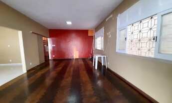 Imagem 4: Casa na Avenida Boulevard Álvaro Maia com 400 m², 5 Quartos e 5 banheiros