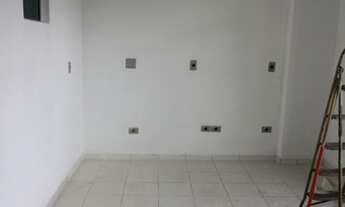 Imagem 2: Sala/Conjunto para aluguel e venda tem 55m2 com 1 sala com 2 divisórias. Pca da Liberdade