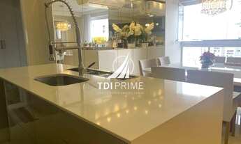 Imagem 6: Cobertura triplex para venda com 250 metros quadrados com 3 quartos