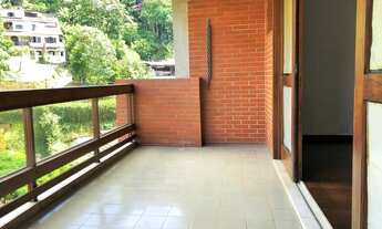 Imagem 4: Apartamento para Venda em Teresópolis, Agriões, 3 dormitórios, 1 suíte, 4 banheiros, 2 vag