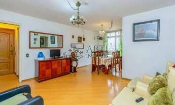 Imagem: 2 quadras do metrô Saúde, estudo carro