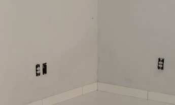 Imagem 2: Alugo casa no aureny 3