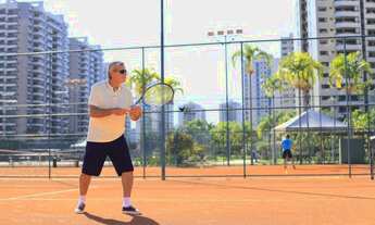 Imagem 3: Lindo e com armários ! Total 4 suítes com linda vista do Parque