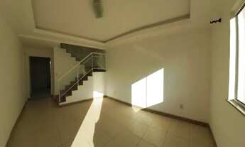 Imagem 2: Casa Duplex com 3 quartos, 2 banheiros, sala, conha