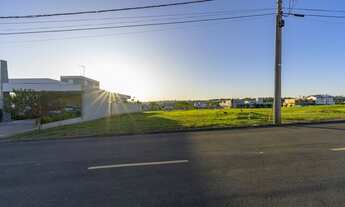 Imagem 3: Terreno com excelente topografia em condomínio clube