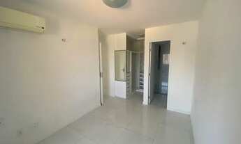 Imagem 5: Apartamento no Ed. Vila do Sol c/ 88m², Nascente, Varandão, 03 suítes com armários projeta