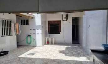 Imagem 3: CASA A VENDA NA R. THOMAZ GONZAGA - PERNAMBUÉS