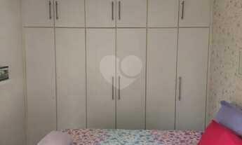 Imagem 5: Apartamento com 2 dormitórios com armários embutidos, 1 vaga de garagem fixa!