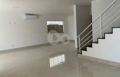 Imagem 5: Casa de condomínio para aluguel tem 370 metros quadrados com 3 quartos