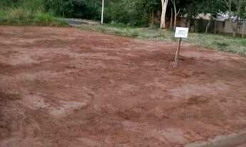 Imagem 5: Terreno de 09 metros de frente por 20 metros de lado