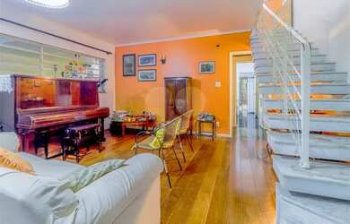 Imagem 2: Casa para venda possui 220 metros quadrados com 5 quartos em Pinheiros - São Paulo - SP