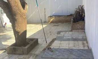 Imagem 2: Aluga se uma casa no jardim Vitória