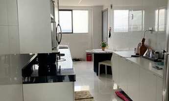 Imagem 3: Village Moon: Belíssimo Apto na Doca Andar Alto Porteira Fechada