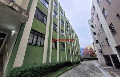 Imagem 3: Apartamento com 3 dormitórios para alugar, 62 m² por R$ 1.740/mês - Jardim Botânico - Curi