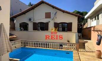 Imagem: Uma linda casa com piscina