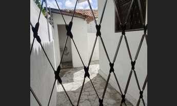 Imagem 2: Aluga-se casa no José Américo bem localizada