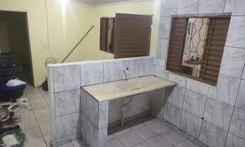 Imagem 3: Aluga-se Kitnet Casa com 1 dormitório