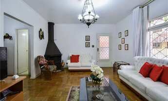 Imagem: Casa à venda no bairro Pinheiros - São