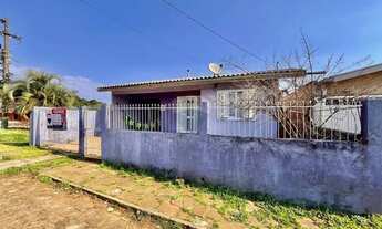 Imagem 4: Casa com 110 m², dois dormitórios, 2 banheiros, casa e cozinha e área de lazer ampla