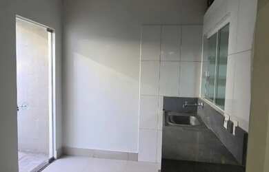 Imagem 7: Village do Bosque - Sobrado reformado com 2 quartos sendo 1 suíte com closet