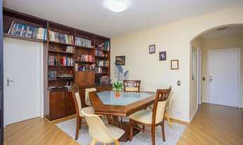 Imagem 5: Apartamento com Charme Clássico no São Francisco - 135m², Face Norte