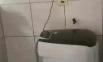 Imagem 3: Casa à venda em rua pública