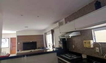 Imagem 4: Vendo casa duplex em condomínio fechado no COHAJAP