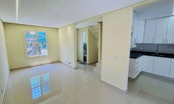 Imagem 6: Casa Mariana de canto recém reformada no Villa Flora - Sumaré