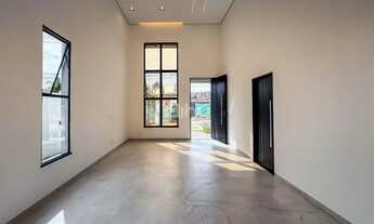 Imagem 4: Casa plana à venda com piscina na Cidade Alphaville