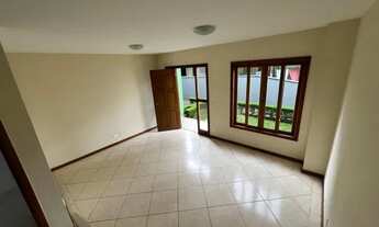 Imagem: Casa Duplex em Condomínio - 2 Quartos e