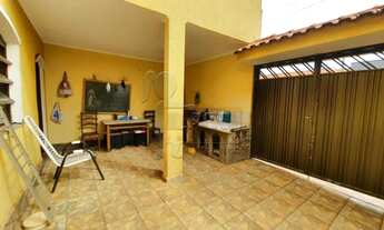 Imagem 2: *SOBRADO COM SALÃO COMERCIAL*