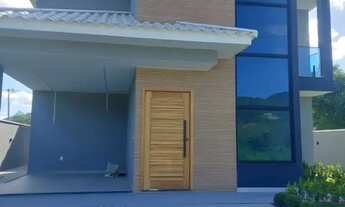 Imagem: Casa alto padrão com 3 quartos á venda