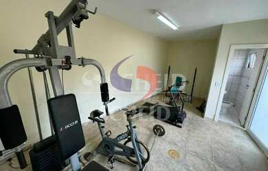 Imagem 7: SOBRADO COM CORREDOR LATERAL - 305M2 A.U. E 201M2 DE TERRENO - 3 SUÍTES - 2 VAGAS