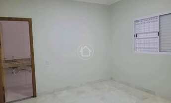 Imagem 7: CASA COM SUÍTE FIGUEIRAS DO PARQUE